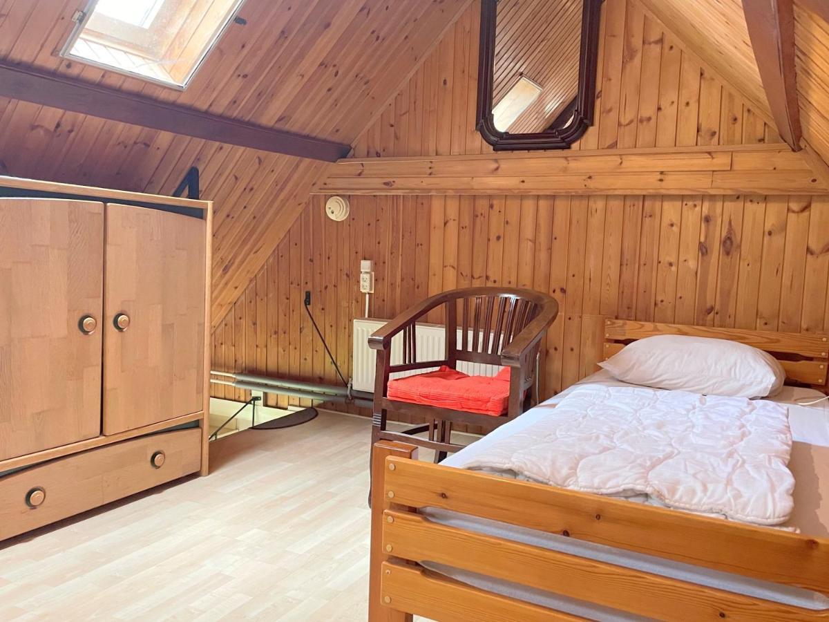 Vakantieoord "De Peppelhoeve" カウデーケルケ エクステリア 写真